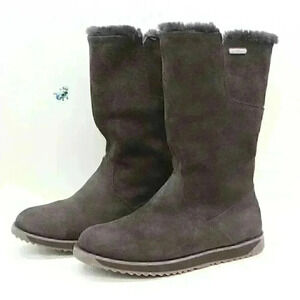 Emu Sandy Bay Hi Women's Brown Suede Leather Sheepskin Stinger Boots Sz W7/M6